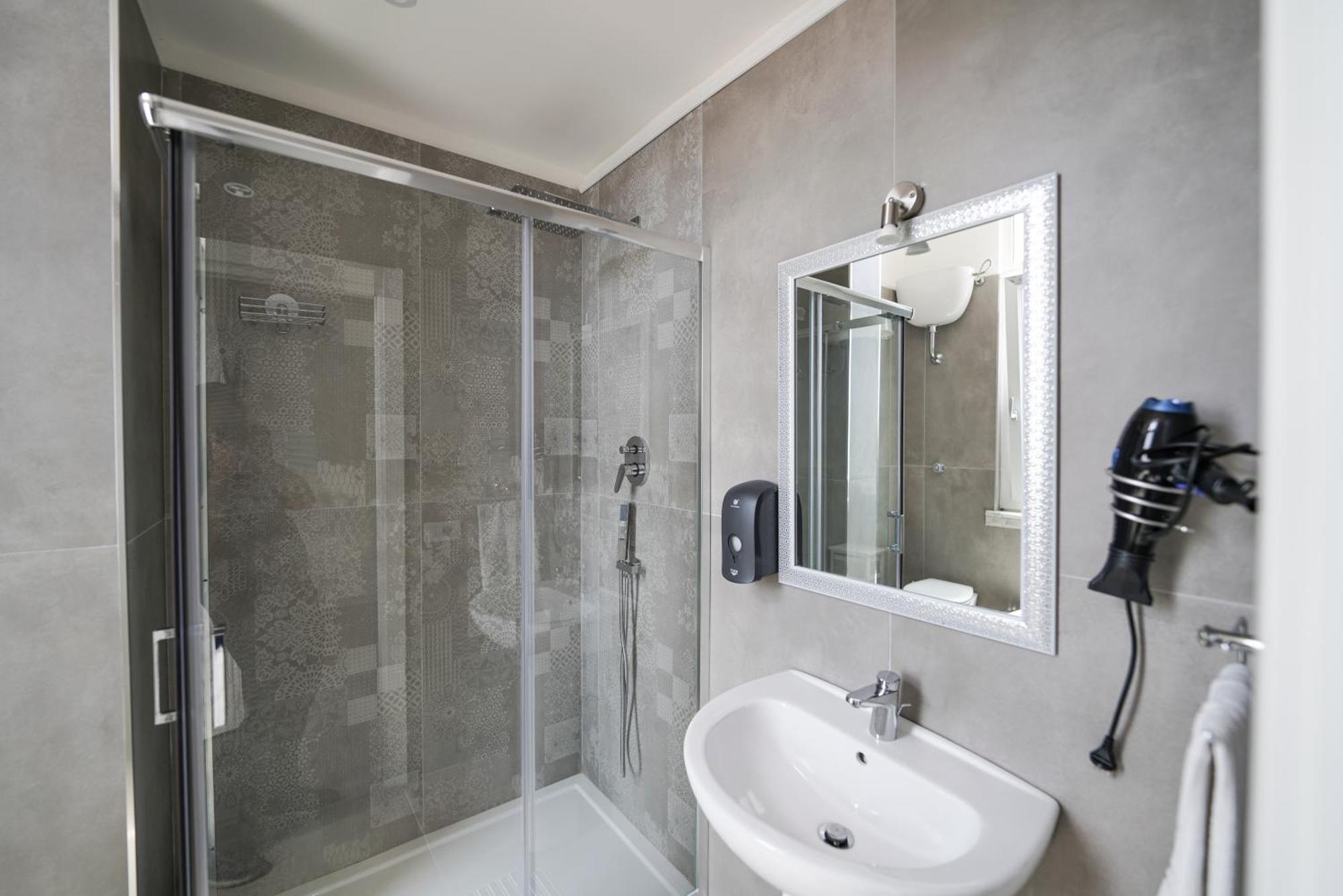 Capodichino Apartment 127 - 20 Napoli Bagian luar foto