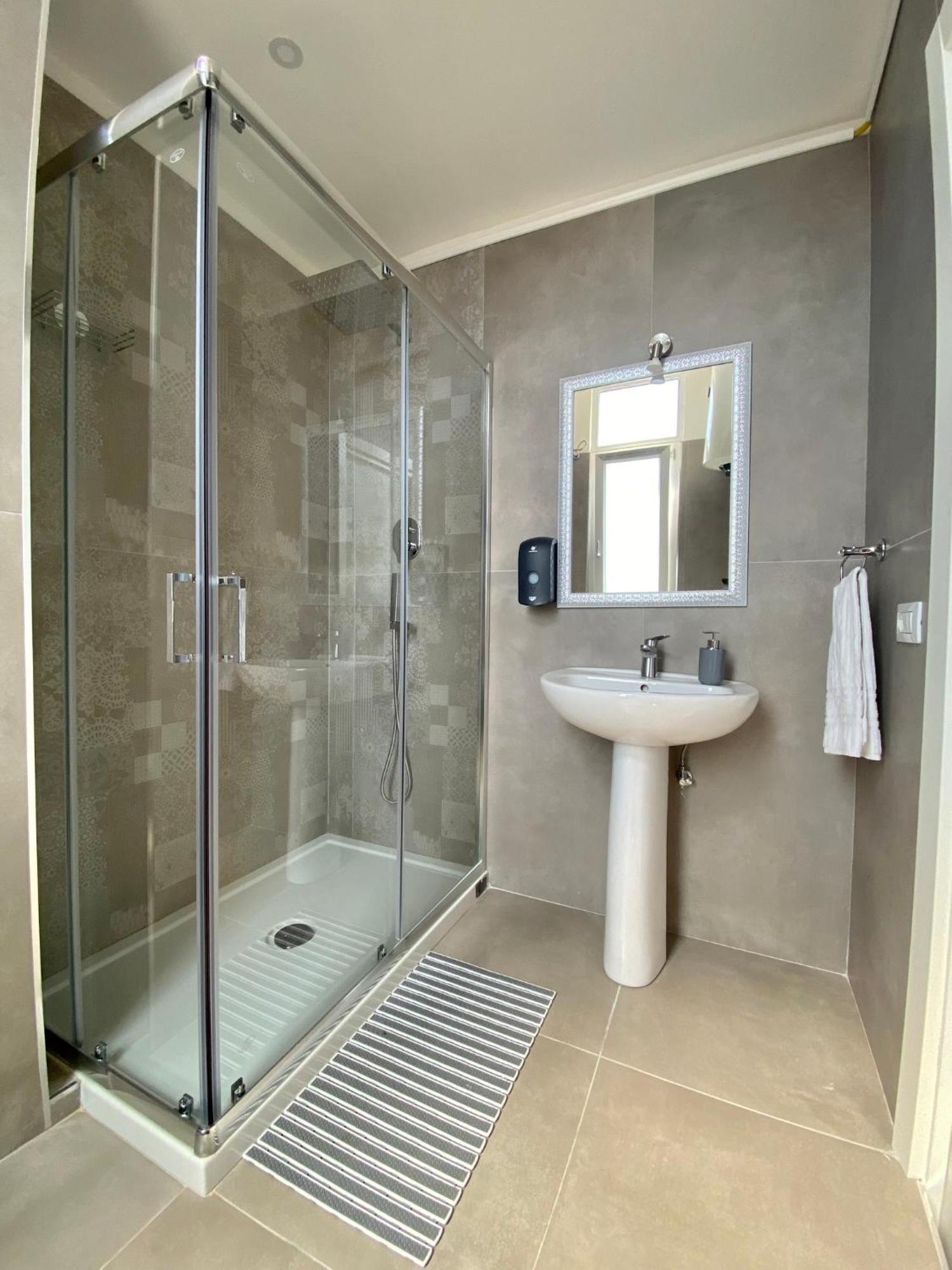 Capodichino Apartment 127 - 20 Napoli Bagian luar foto